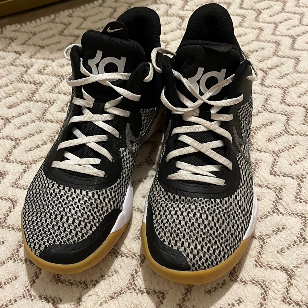 Nike KD Trey 5 IX black metallic/ cool Gray low Basketball Shoes Sneakers